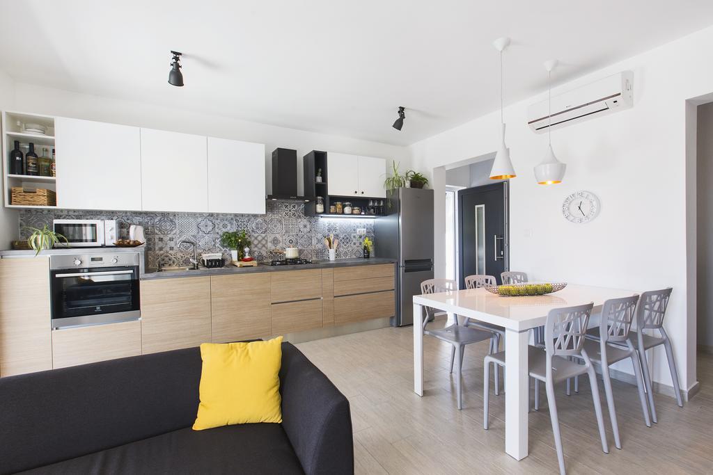 Holiday Home Vuko Sevid Esterno foto